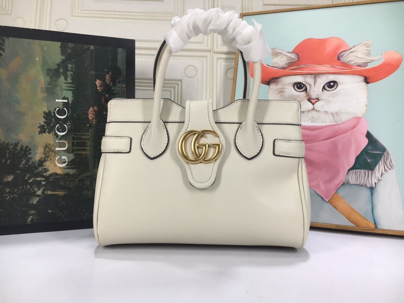 Gucci Shopping Bags